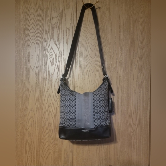 Coach Purse with Logo Canvas - Picture 2 of 13